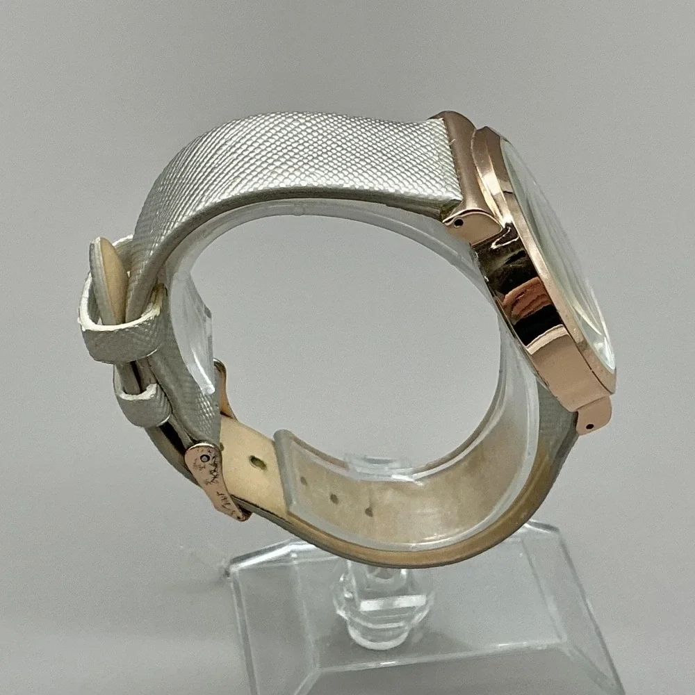 Disney Womens Watch Silver Dial‎ Gray Faux Leather Strap Mickey Mouse Rose Gold
